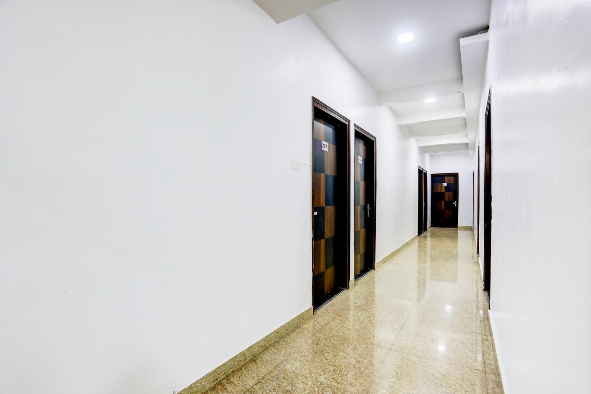 Super Collection O Kalyanpur Kanpur Exterior foto